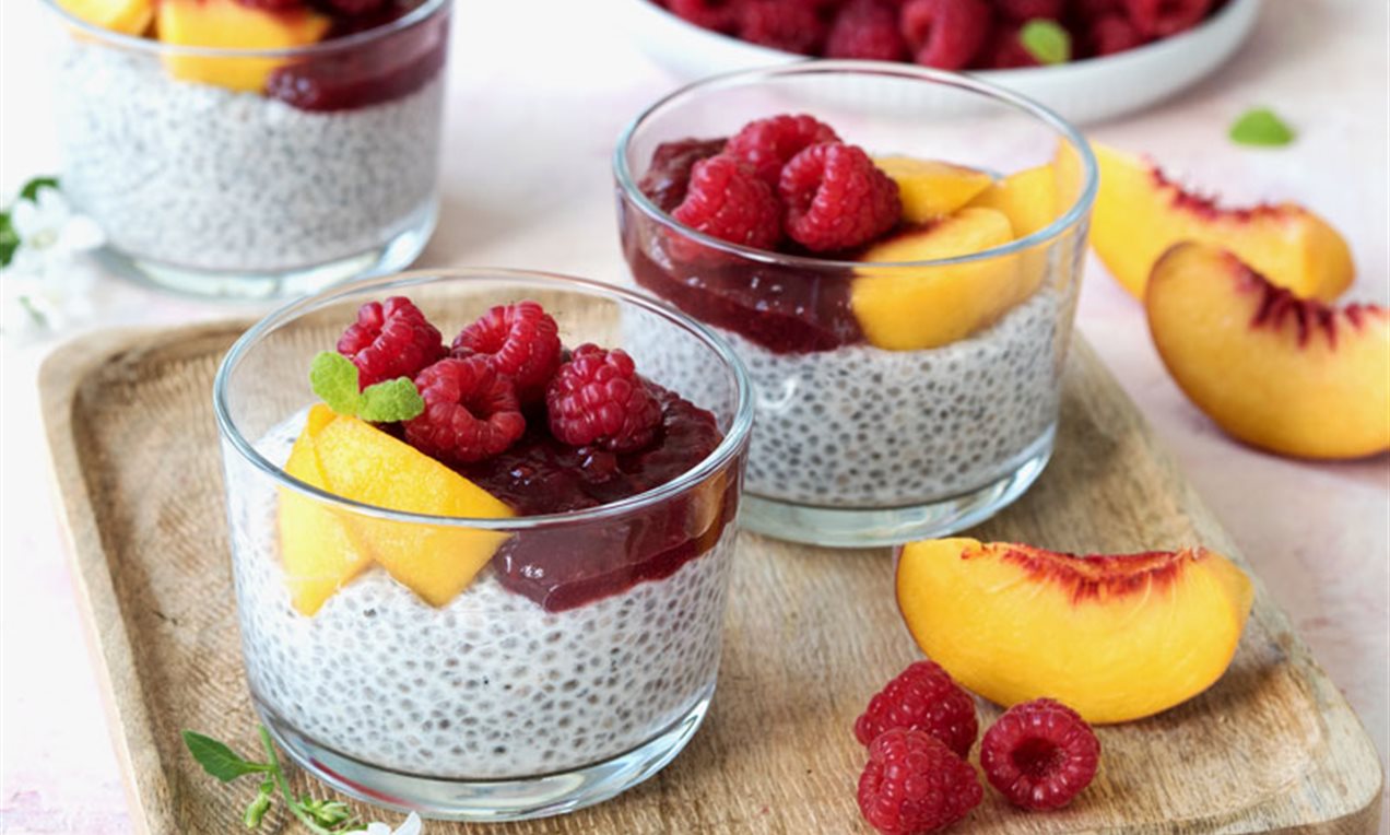 Pudding chia z konfiturą malinową